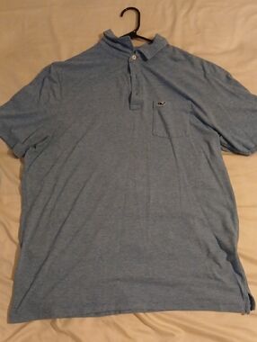 Vineyard Vines Men’s Light Blue Polo with Chest Pocket